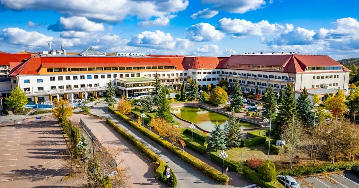 Hotel Gołębiewski Mikołajki – Kiedy powstał i jak się rozwinął Hotel Gołębiewski Mikołajki – Kiedy powstał i jak się rozwinął