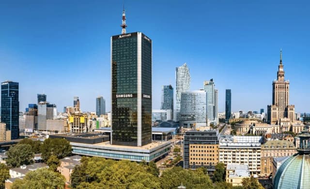 Hotel Marriott w Warszawie - kiedy powstał i jak wyglądała budowa Hotel Marriott w Warszawie - kiedy powstał i jak wyglądała budowa