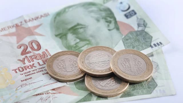 Jaka waluta do Turcji najlepsza? Uniknij błędów i oszczędź na wymianie! Jaka waluta do Turcji najlepsza? Uniknij błędów i oszczędź na wymianie!