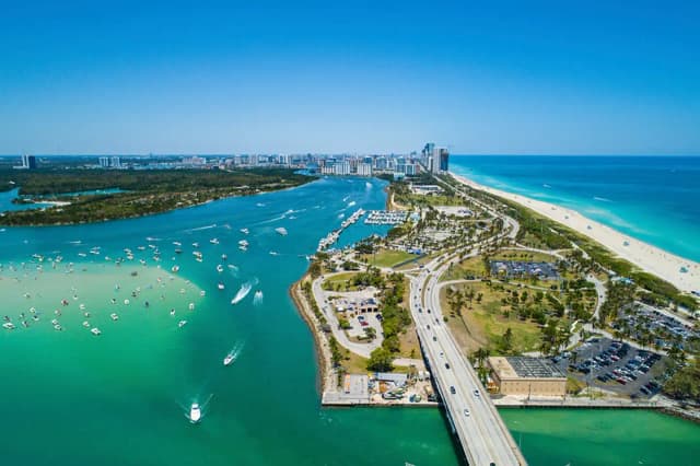 Kiedy jechać do Miami, aby uniknąć upałów i cieszyć się słońcem? Kiedy jechać do Miami, aby uniknąć upałów i cieszyć się słońcem?