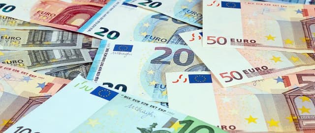 Słowacja jaka waluta – poznaj euro i uniknij niepotrzebnych kosztów Słowacja jaka waluta – poznaj euro i uniknij niepotrzebnych kosztów