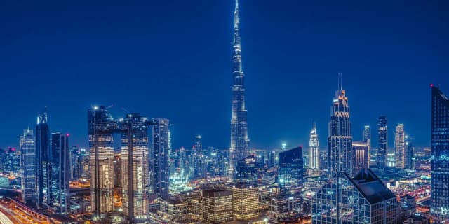 Jaka waluta w Dubaju? Poznaj dirhama i uniknij niekorzystnych wymian Jaka waluta w Dubaju? Poznaj dirhama i uniknij niekorzystnych wymian