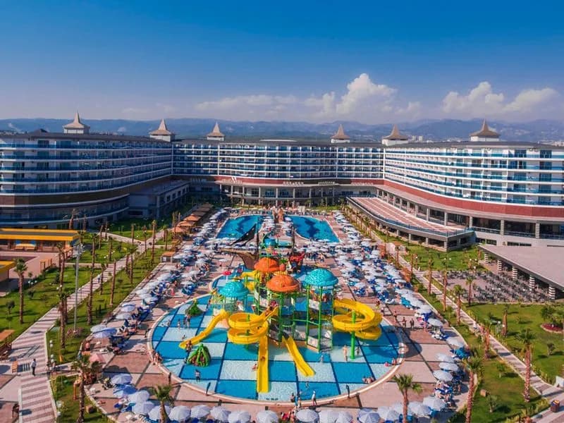 Najlepsze hotele w Alanyi: komfort i luksus na Riwierze Tureckiej Najlepsze hotele w Alanyi: komfort i luksus na Riwierze Tureckiej